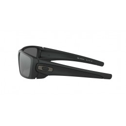 Oakley OO 9096-B3 Fuel Cell 60 Black Iridium POLAROID Oakley OO 9096-B3 Fuel Cell 60 Black Iridium POLAROID