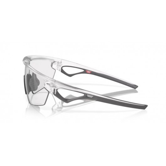 Oakley Sphaera OO9403 940307 Clear to Black Iridium Photochromic