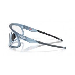 Oakley OO9484D-948407 Rslv Clear to black iridium photochromic Oakley OO9484D-948407 Rslv Clear to black iridium photochromic