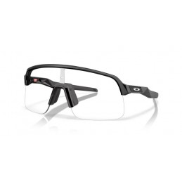 Oakley OO9496-949607 SUTRO LITE S Clear to black iridium photochromic  Oakley OO9496-949607 SUTRO LITE S Clear to black iridium photochromic