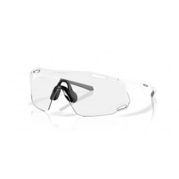 Oakley Cybr dyno OO9513D-951301 Clear to black iridium photochromic Oakley Cybr dyno OO9513D-951301 Clear to black iridium photochromic