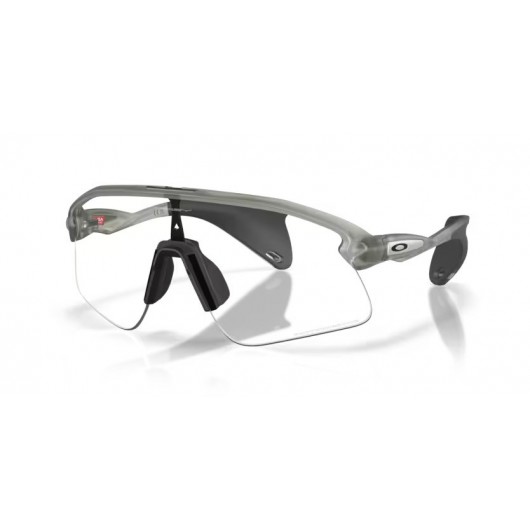 Oakley Stunt devil OO9517 951708 Clear to black iridium photochromic Oakley Stunt devil OO9517 951708 Clear to black iridium photochromic